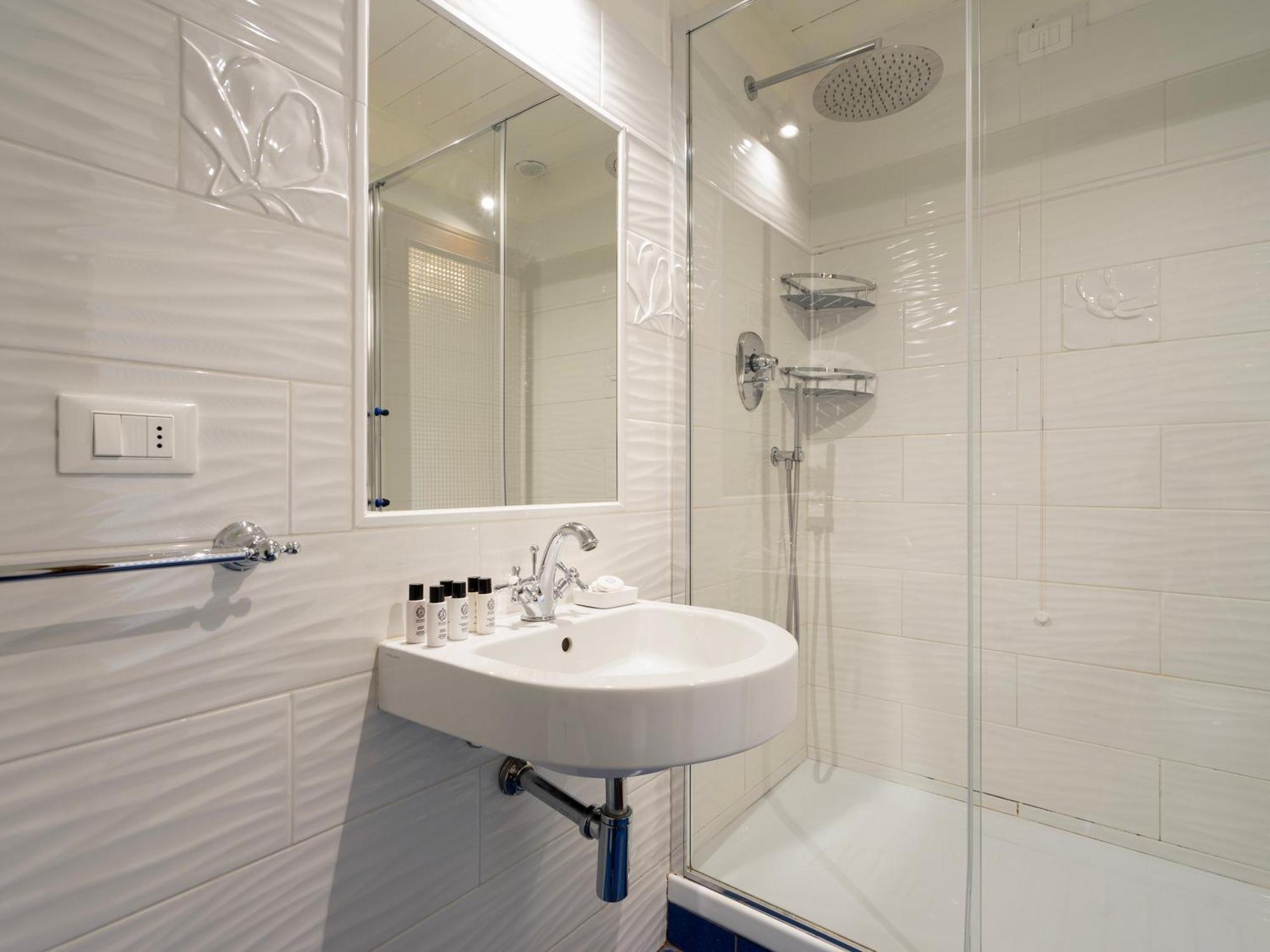 Giglio & Viola Borgia Apartment Florence Exterior photo